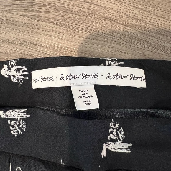 & OTHER STORIES MINI SKIRT US 4 - Picture 2 of 2